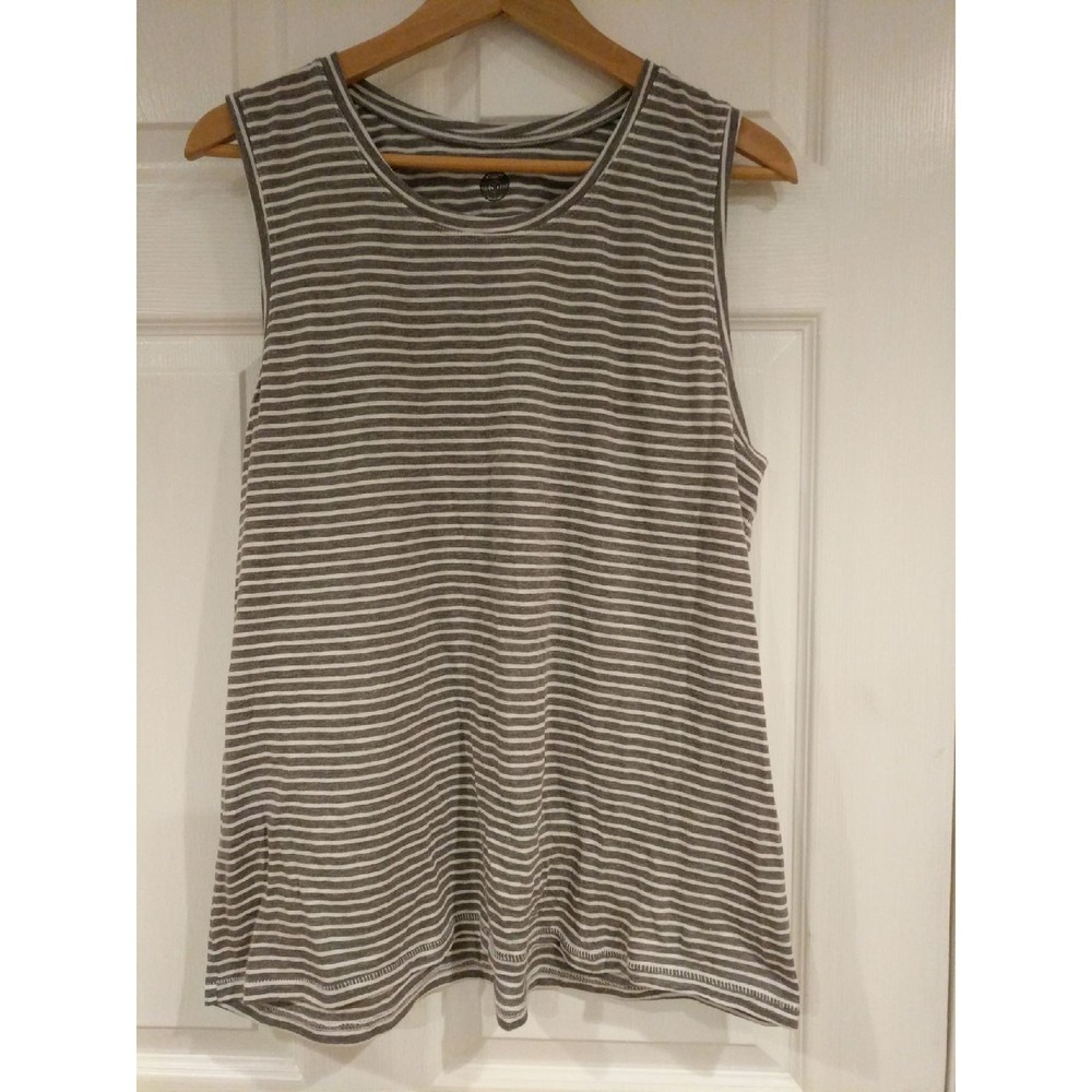 Like new Tank Top authentic American heritage size L